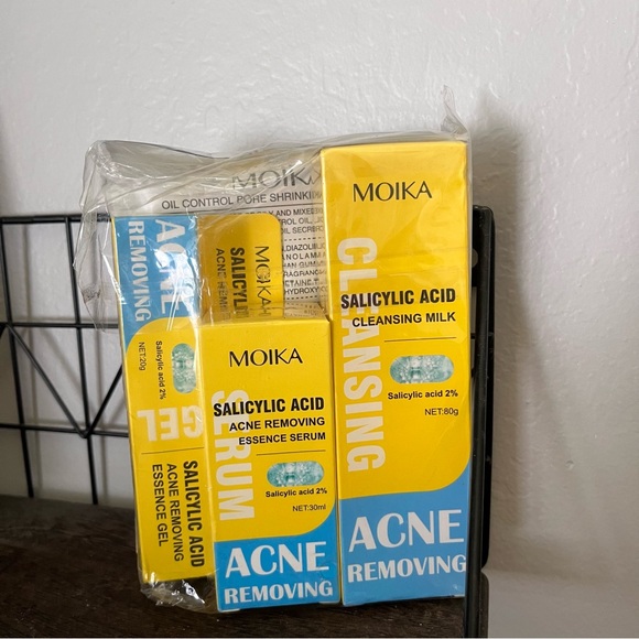 Moika Salicylic Acid Oil Acne Removing Set - Picture 1 of 3
